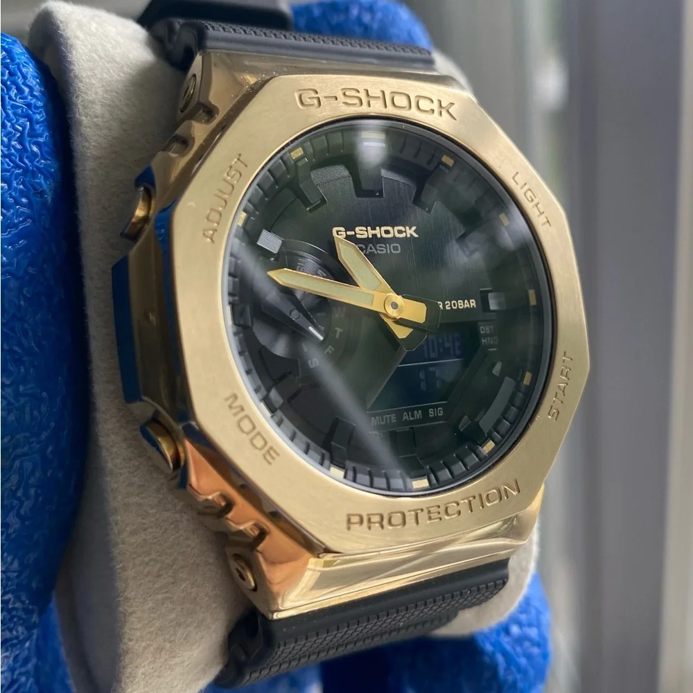 Casio G-Shock - GM2100G “CasiOak” - Picture 3 of 3